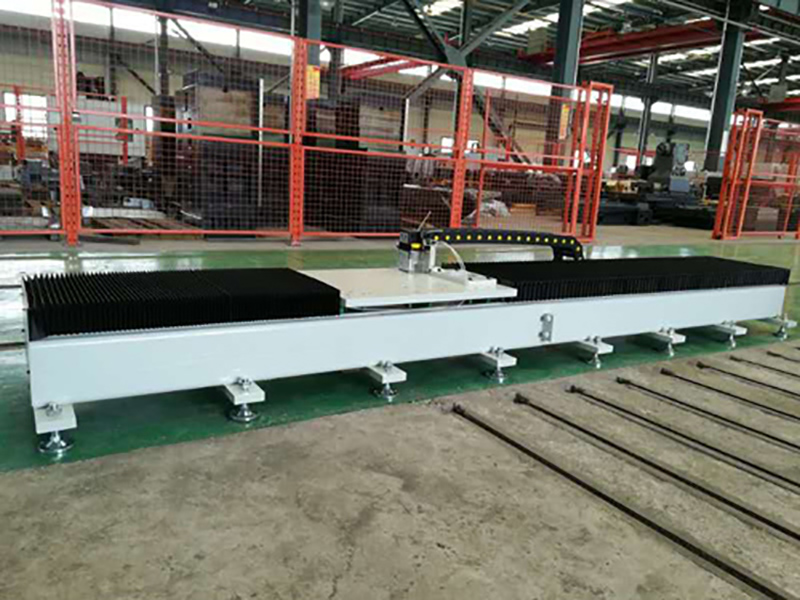 重型機(jī)器人地軌